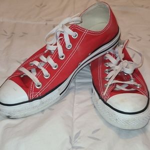 Red converse
